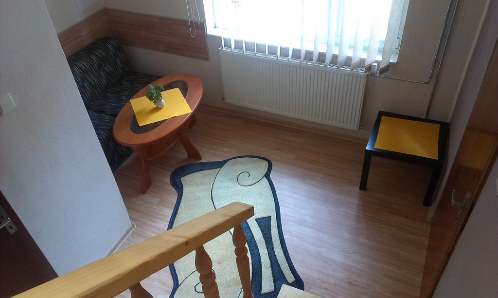 Penzión Marína pri Slovenskej reštaurácii Brezno Camera foto