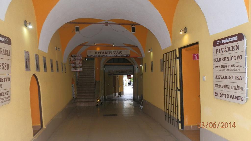Penzión Marína pri Slovenskej reštaurácii Brezno Camera foto