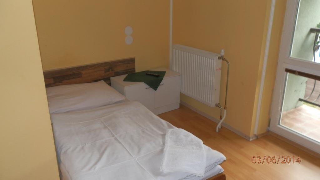 Penzión Marína pri Slovenskej reštaurácii Brezno Camera foto