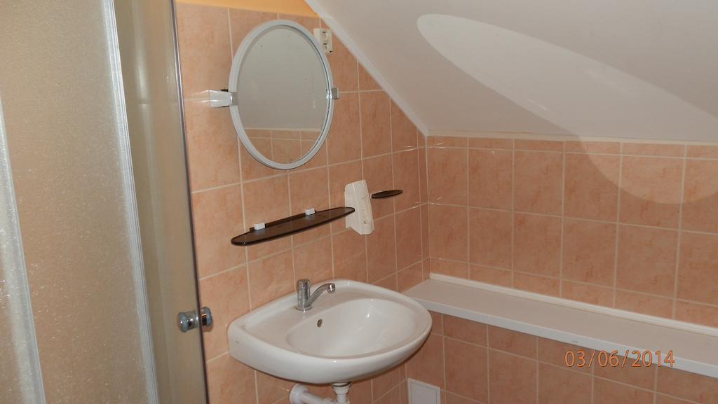 Penzión Marína pri Slovenskej reštaurácii Brezno Camera foto