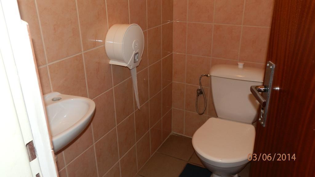 Penzión Marína pri Slovenskej reštaurácii Brezno Camera foto