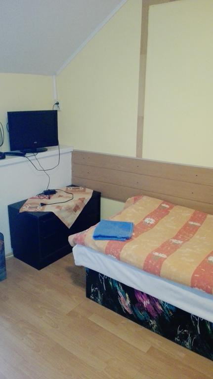Penzión Marína pri Slovenskej reštaurácii Brezno Esterno foto