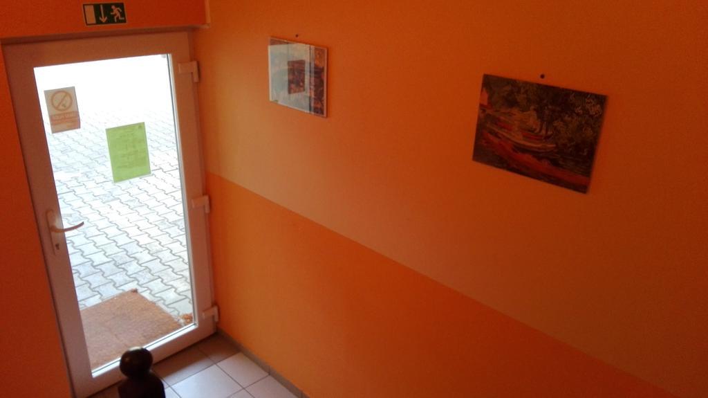 Penzión Marína pri Slovenskej reštaurácii Brezno Esterno foto